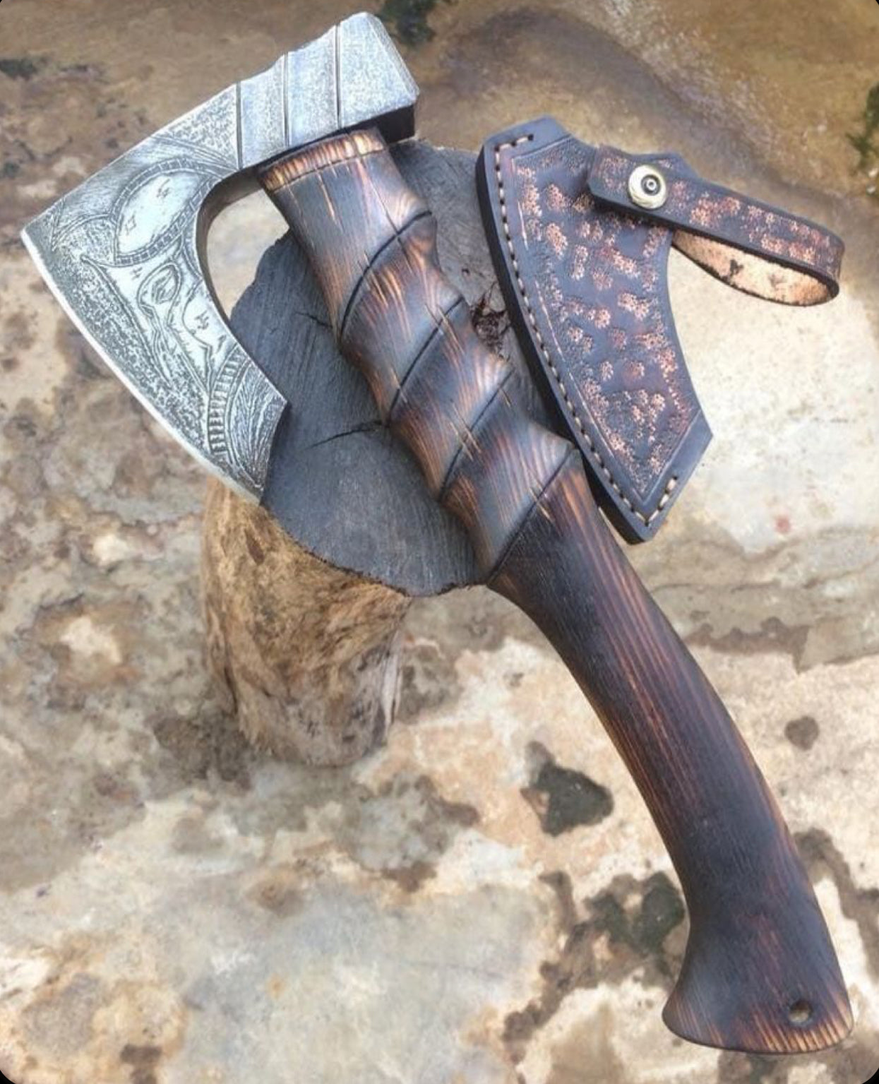 Handmade Axe – Etched Steel Head & Wood-Burned Effect Handle