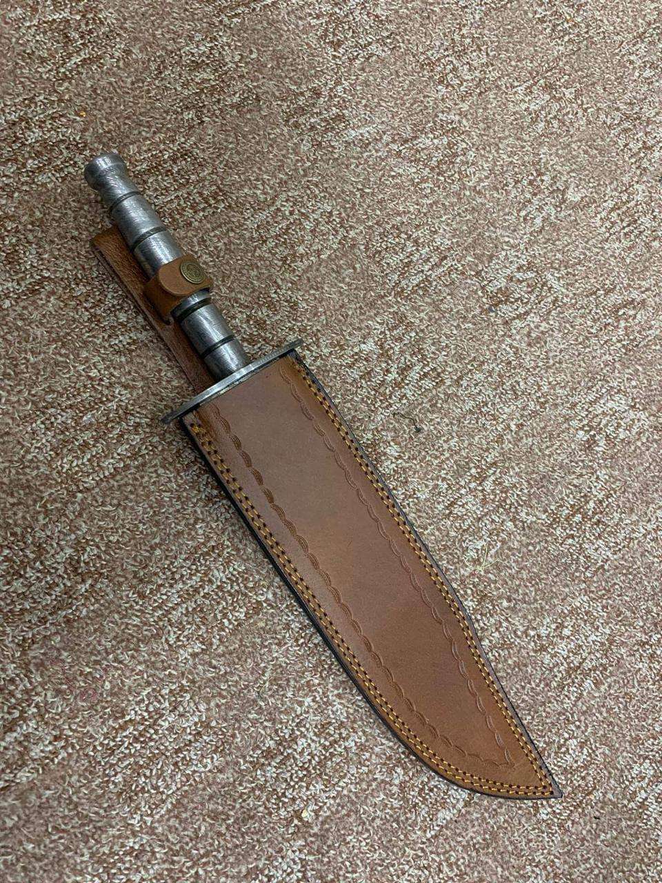 Hand-Forged Damascus Steel Hunting Knife with Leather Sheath