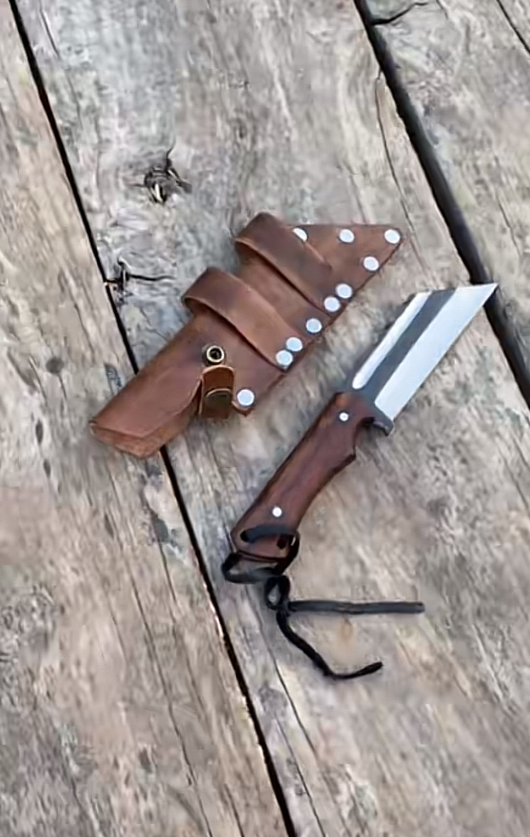 Premium Full Tang Fixed B-L-A-D-E I Camping K-N-I-F-E with Wood Handle I Genuine Leather Sheath