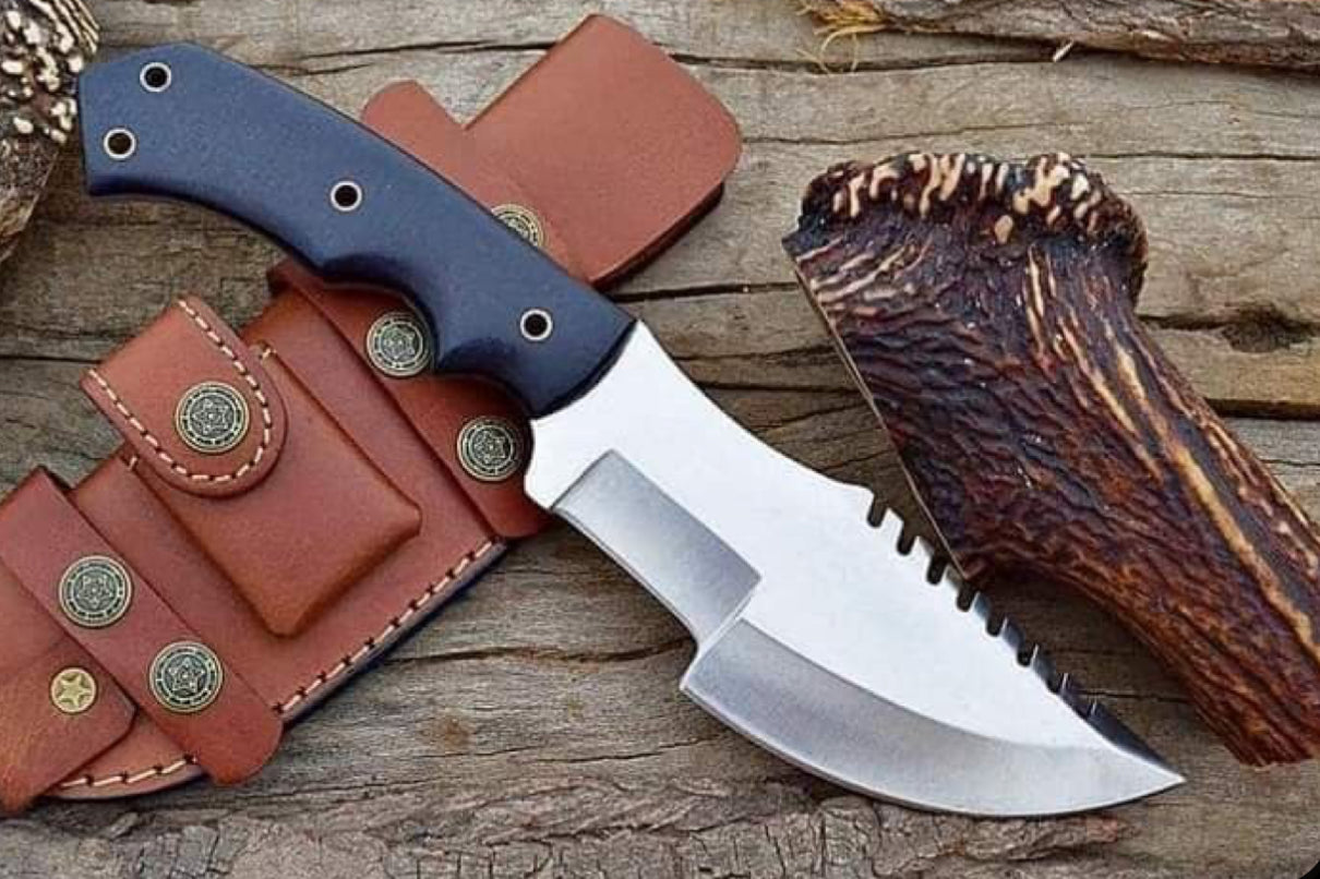 Handmade Tracker Knife – Durable Steel Blade with Ergonomic Handle
