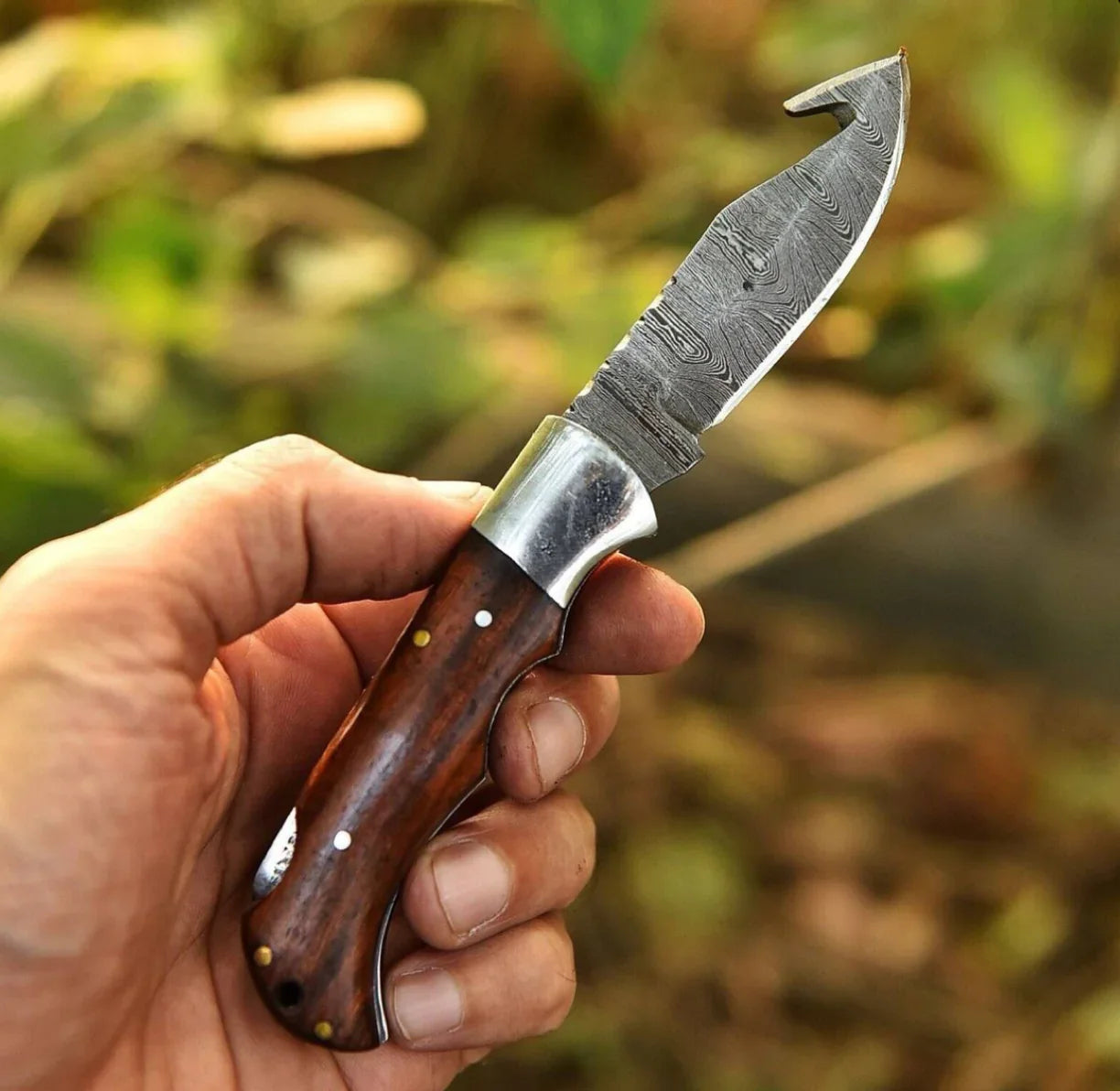 Handmade Gut Hook Folding Knife with Damascus Steel Blade & Wooden Handle