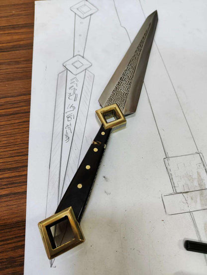 Handcrafted Collector's Dagger with Etched Blade and Brass Guard