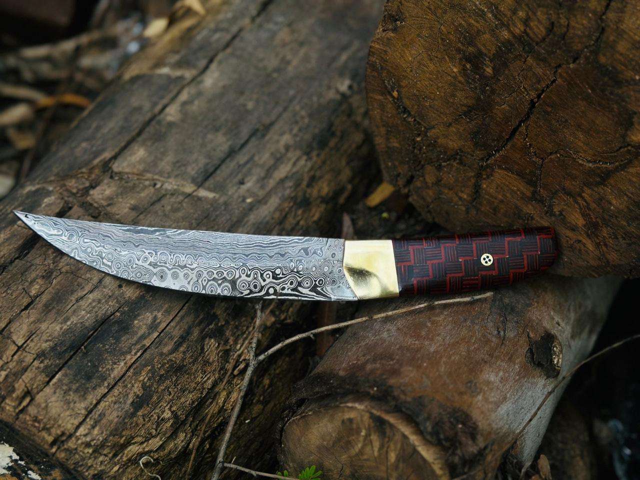 Handcrafted Damascus Steel Fixed Blade Knife with Brass Bolster