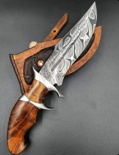 Handmade Knife with Rosewood Handle and Damascus Steel Blade